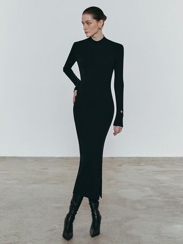 Ribbed Turtleneck dress(Long) - MOONT - Modalova