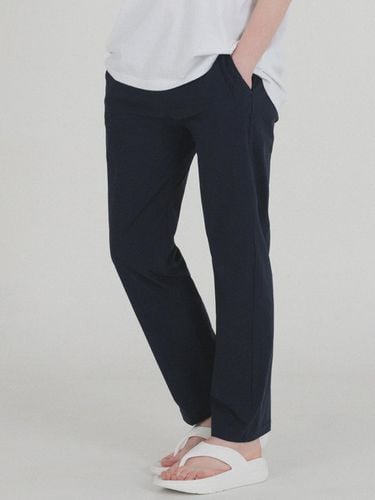 Cool Spandex Straight Sweat Pants () - PIANER - Modalova