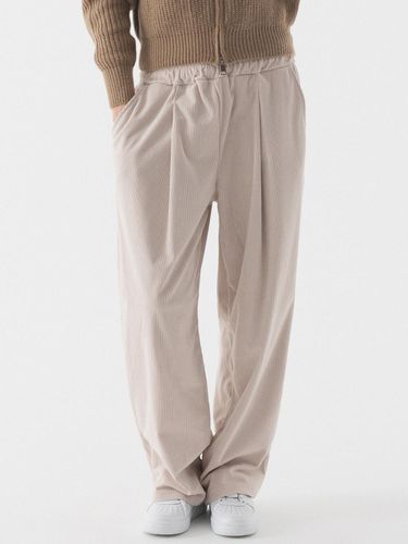 Corduroy one-tuck stitch wide pants (beige) - PIANER - Modalova