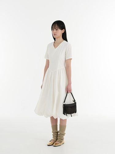 Volume Half Sleeve Dress (Ivory) - PPB - Modalova