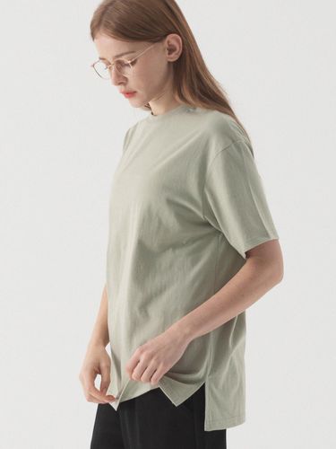 Basic Slit Short-Sleeved T-shirt (Yellow Khaki) - PIANER - Modalova