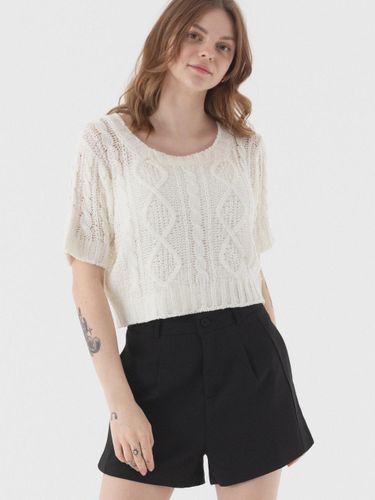 Sheer Punching Boucle Short-Sleeved Knitwear - PIANER - Modalova