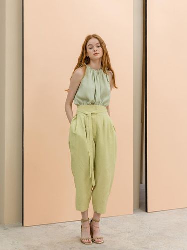 Traditional Boyish Baggy Pants - CAHIERS - Modalova