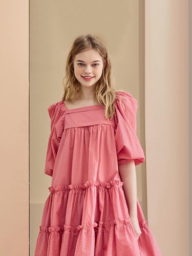 Lovely Punching Tiered Dress_PINK - CAHIERS - Modalova