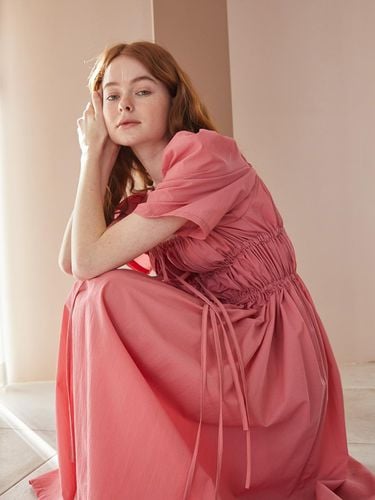 CAHISIENNE] Square Neck Ribbon Long dress_Pink - CAHIERS - Modalova