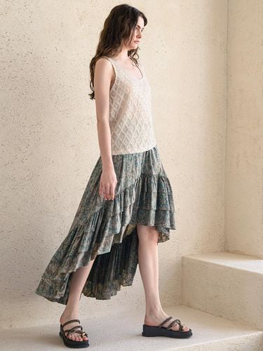 Ruffle tiered asymmetric long skirt_Khaki - CAHIERS - Modalova