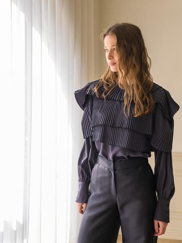 Pleated tiered blouse_Gray - CAHIERS - Modalova