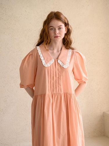 CAHISIENNE] Puff Sleeve Pintuck Frill Dress pink - CAHIERS - Modalova