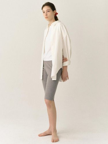 Hollos Capri Pants (Grey) - LeniL - Modalova