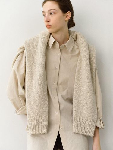 Pie Shirt (Beige) - LeniL - Modalova