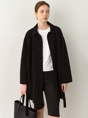 Perth Suede Jacket (Black) - LeniL - Modalova