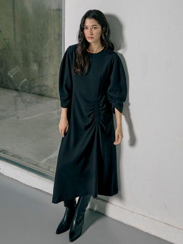 R24LROP001] Clash Balloon Shirring dress_Matte Bl - racoco - Modalova