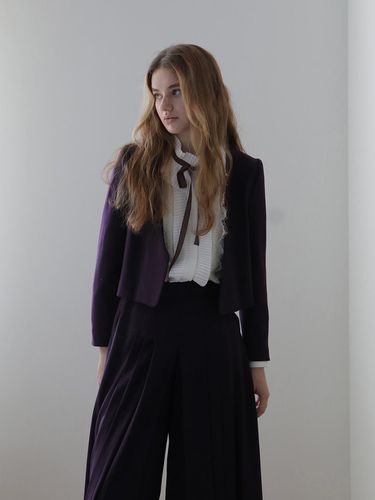 Closer] No collar cropped wool jacket - CAHIERS - Modalova