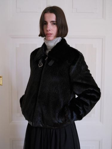 FAUX FUR JACKET (BLACK) - Burmula - Modalova