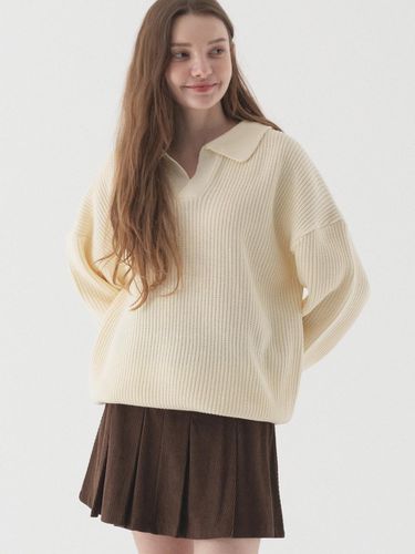 Open Collar Oversized Fit Hatchet Knitwear (beige) - PIANER - Modalova