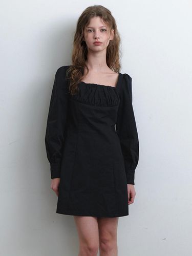 Bust shirring dress - black - KINDABABY - Modalova