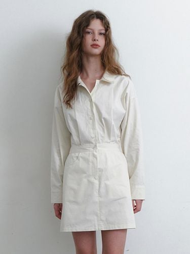 Classic trench dress_Light Beige - KINDABABY - Modalova