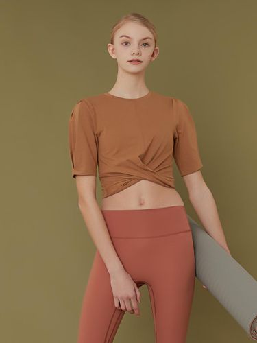 Reblissy Puff Sleeve Top_ Brown - REINAMORA - Modalova