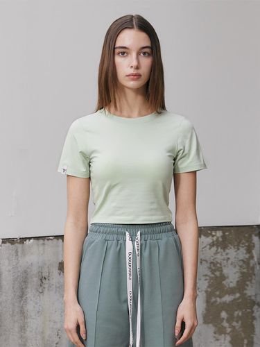 High Tension Cropped Short Sleeve T-shirt_Green - REINAMORA - Modalova