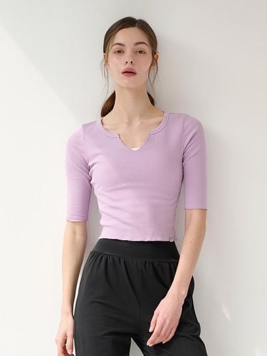 Ribbed slit neck crop short sleeve : - REINAMORA - Modalova