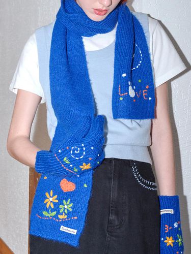 NEEDLE POINT MUFFLER blue - DAISY SYNDROME - Modalova