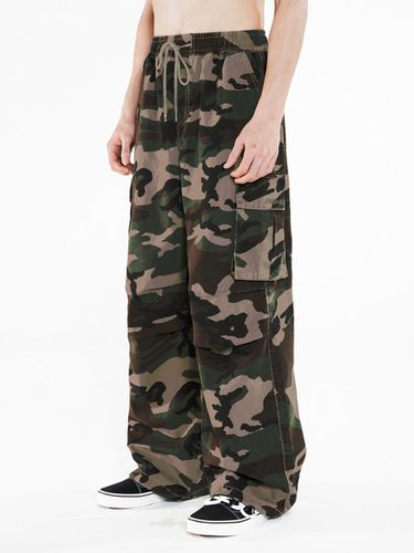 Para suit washed wide cotton cargo pants - CAMO - ODD STUDIO - Modalova