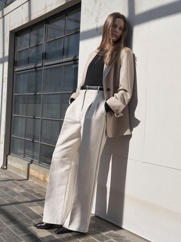 Demon Wide Pants Beige - MOMET - Modalova