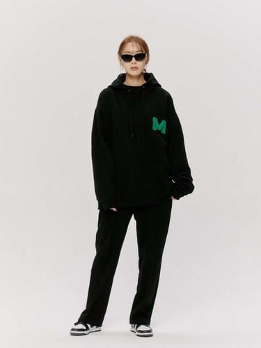 PIN-TUCK WIDE SWEATPANTS (BLACK) - MUTZ - Modalova