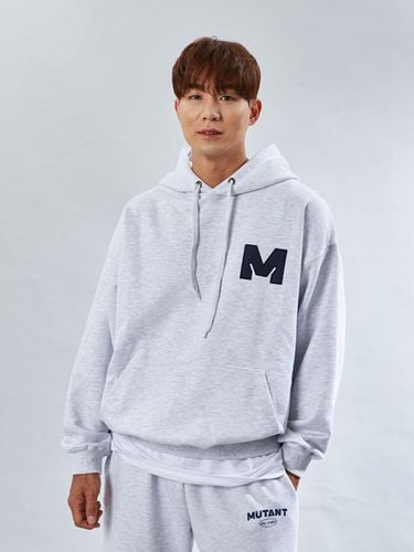 SIGNATURE M LOGO HOODIE () - MUTZ - Modalova