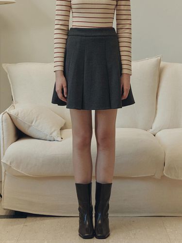 Cloudy Pleats Skirt / Gray - ZEROSTREET - Modalova