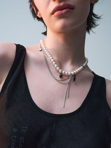 Rose Chain Pearl Necklace - ellonarc - Modalova