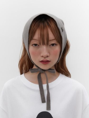 KNIT STRAP BONNET [CHARCOAL] - TUOMIO - Modalova