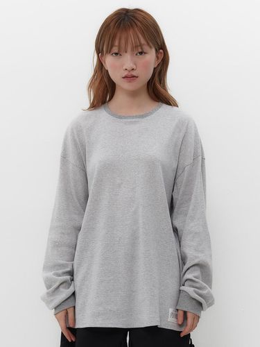 OVERSIZED STRIPE LONG SLEEVES [HEATHER GREY] - TUOMIO - Modalova