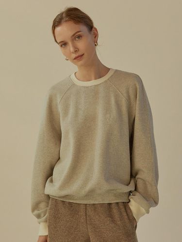 NUVERA SWEATSHIRT (2colors) - MangoManyPlease - Modalova