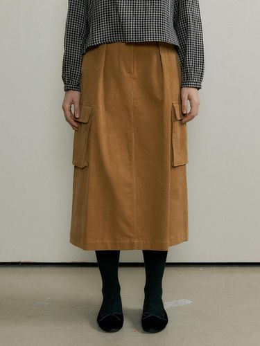 CORDUROY CARGO SKIRT - Camel - THE PENNY - Modalova