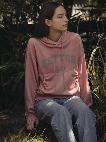 Better logo string pocket hoodie_Pink - KNOWN BETTER - Modalova