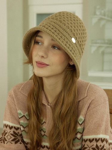 Crochet Strap Bonnet Hat - Beige - NONLOCAL - Modalova