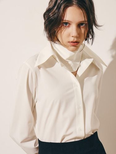 Classic button Embroidered Scarf Shirt_White - MIbyY - Modalova