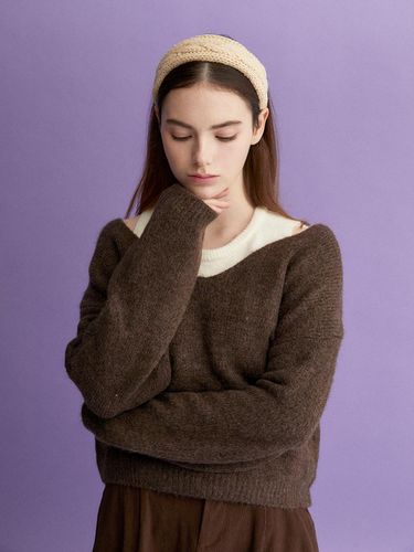 Round Neck Layered Oversized Sweater (BROWN) - koolkitten - Modalova