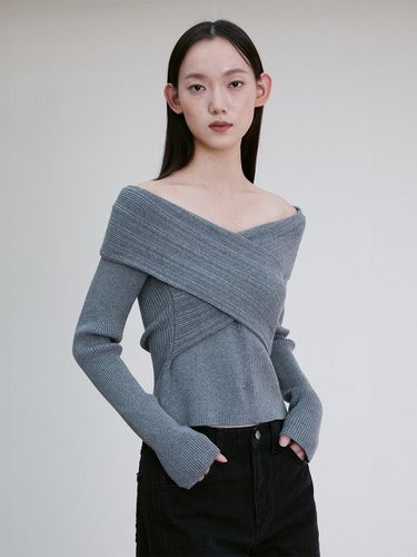 OFF - SHOULDER CROSS RIBBED TOP CHARCOAL - RE RHEE - Modalova