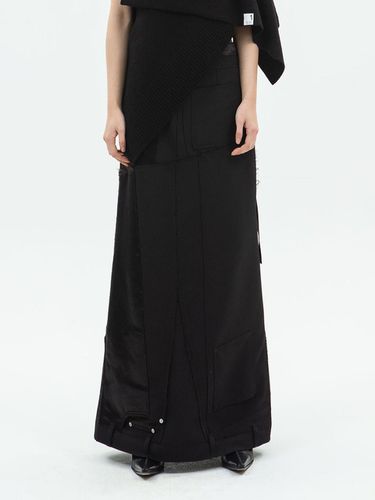 Reflective Maxi Skirt_RQKAA24537BKX - RE;CODE - Modalova