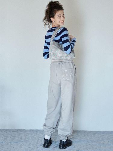 Flower pocket track pants - Gray - rysm - Modalova