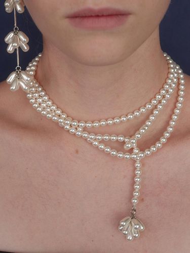 Pearl Flower Two - way Necklace - MONDAY EDITION - Modalova