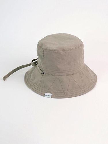 Ribbon embroidered bucket hat KA (2 car REORDER) - nitina - Modalova