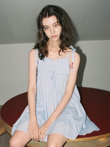 RIBBON RUFFLE COTTON DRESS_BLUE - AMIDI - Modalova