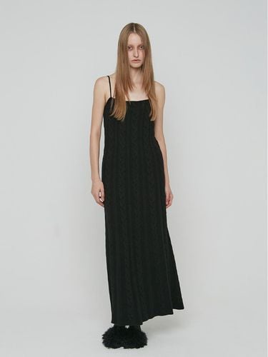 CABLE KNIT DRESS [BLACK] - LOW TIDE - Modalova