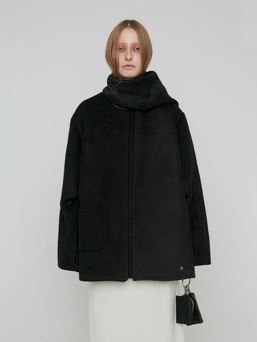 MUFFLER HALF COAT [BLACK] - LOW TIDE - Modalova