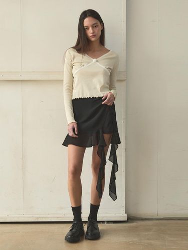 UNBALANCE FRILL MINI SKIRT - SIGREAT - Modalova