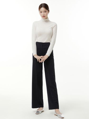 It MICHAA One Tuck Wide Pants ITN9WPT740 (BLACK) - itMICHAA - Modalova