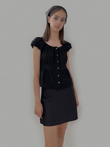 SALT Label] SATIN LAYER MINI SKIRT_BLACK - Studio Salt - Modalova